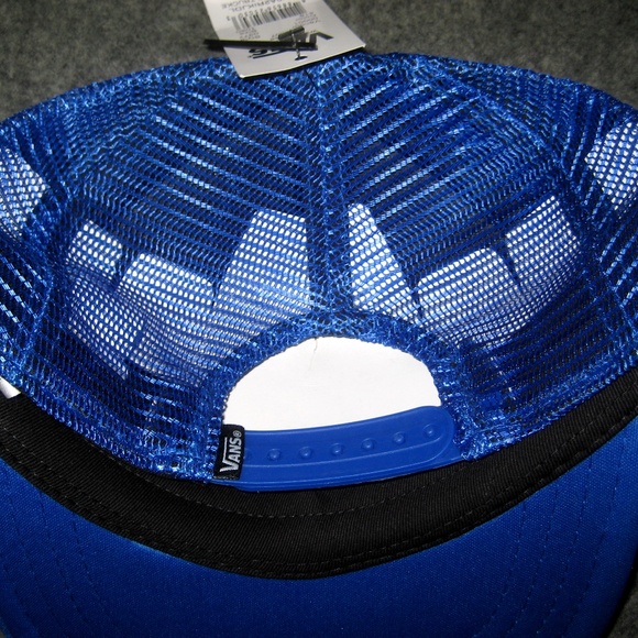 VANS "Cold One" Snapback Trucker Hat - Picture 7 of 11